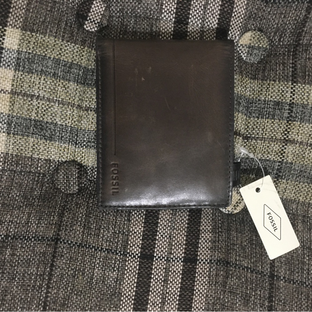 Mens fossil wallet